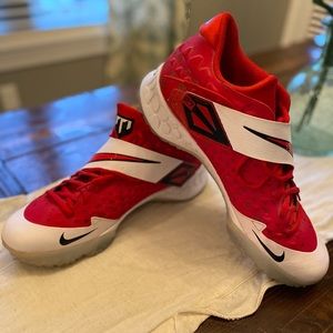 red nike turf shoes